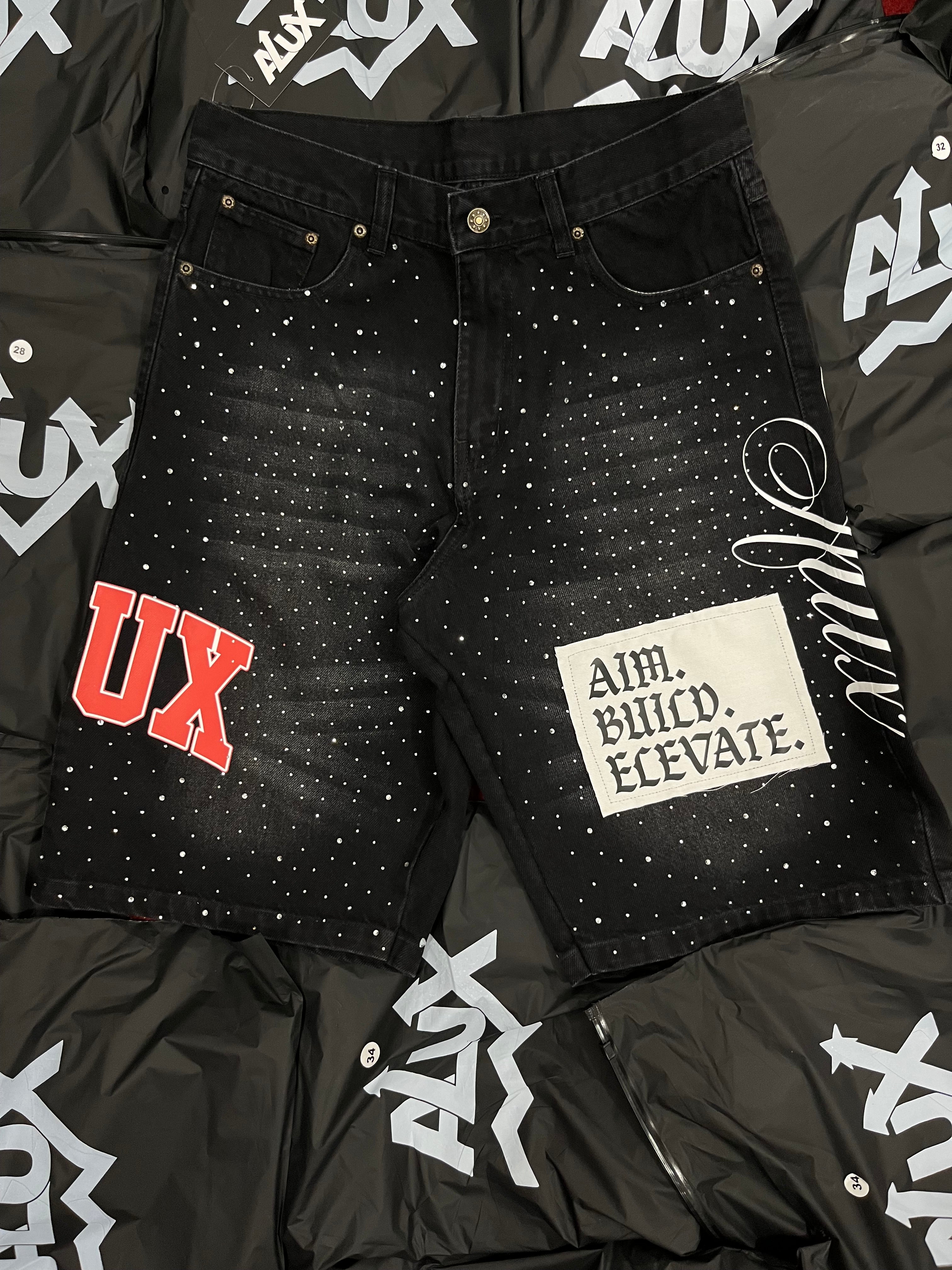 Alux “Aim Build Elevate” Jorts